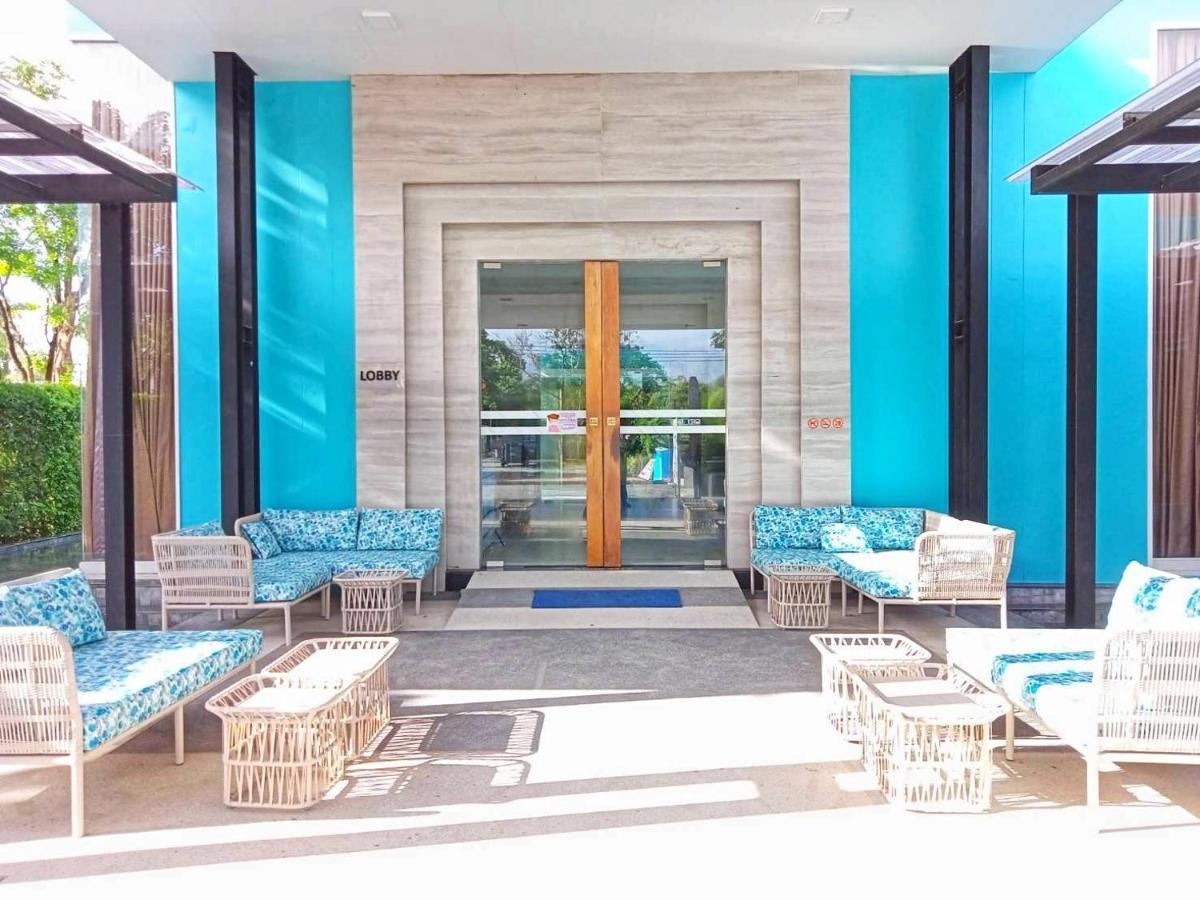 Beach Walk Boutique Resort Бангсен Екстер'єр фото