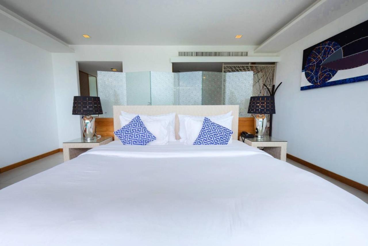 Beach Walk Boutique Resort Бангсен Екстер'єр фото