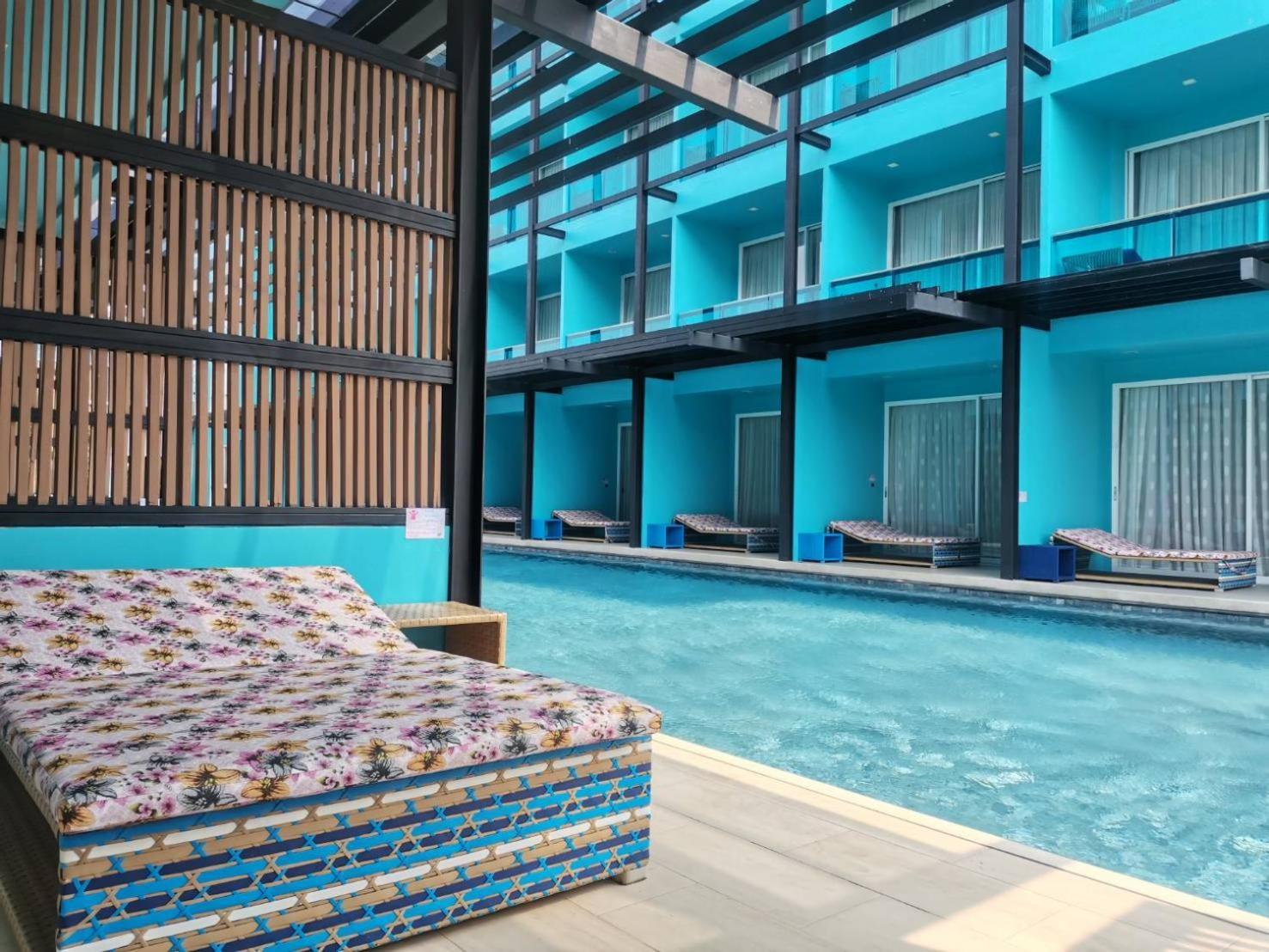 Beach Walk Boutique Resort Бангсен Номер фото